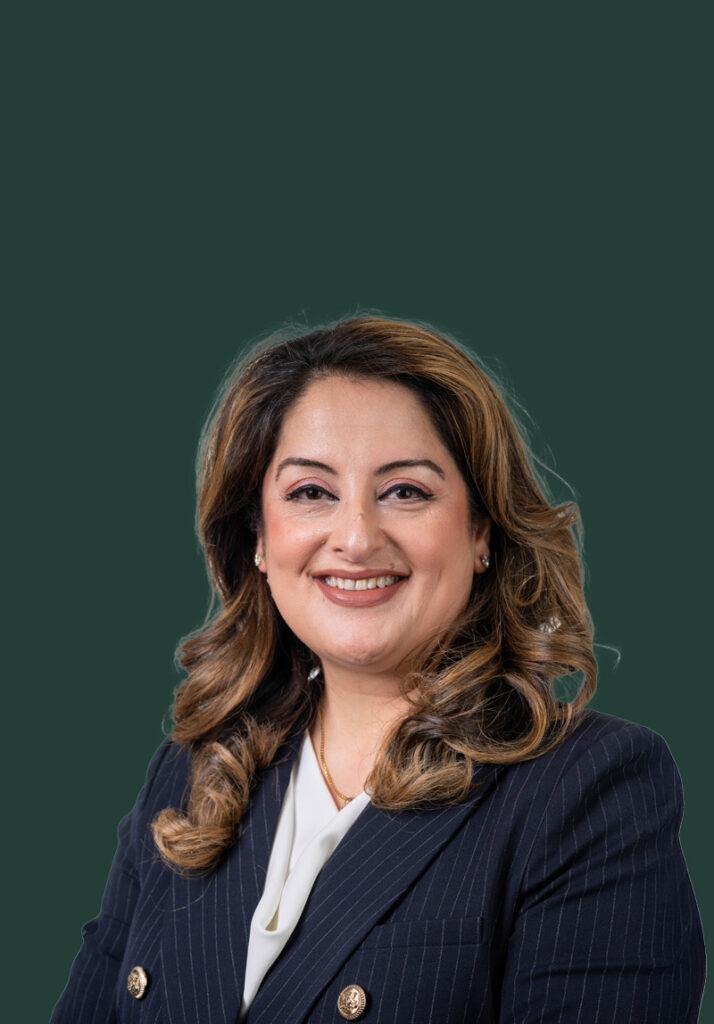 anjuum-singh-akumin-2